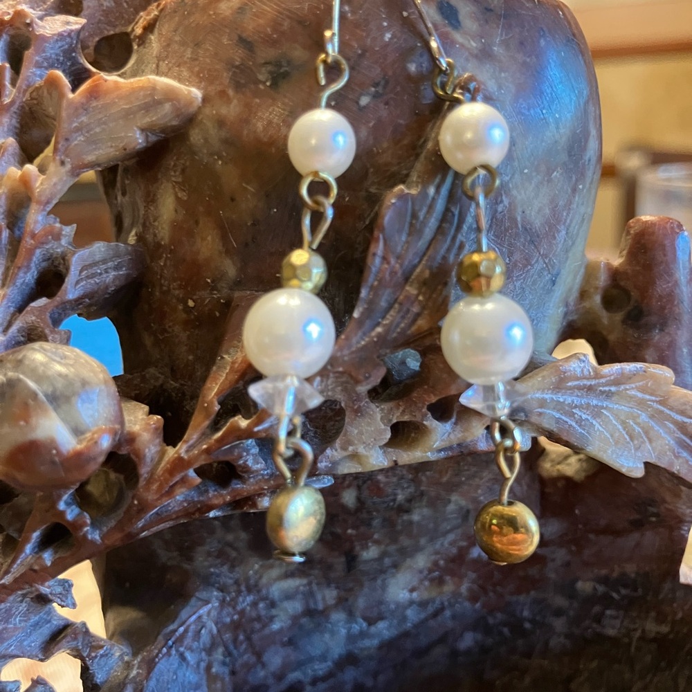 Classic Pearl Drop Earrings - White and Gold